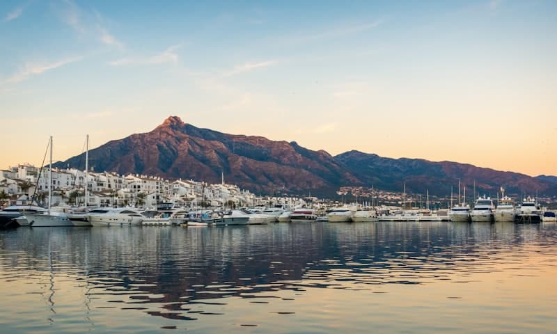 Puerto Banús, boats moored under La Concha mountain