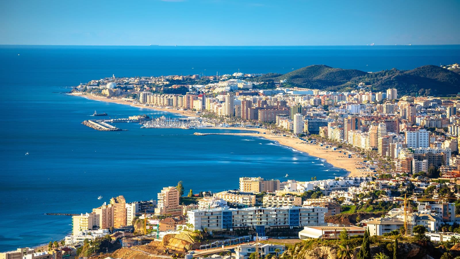 Fuengirola from the hills, its flats running along the bay